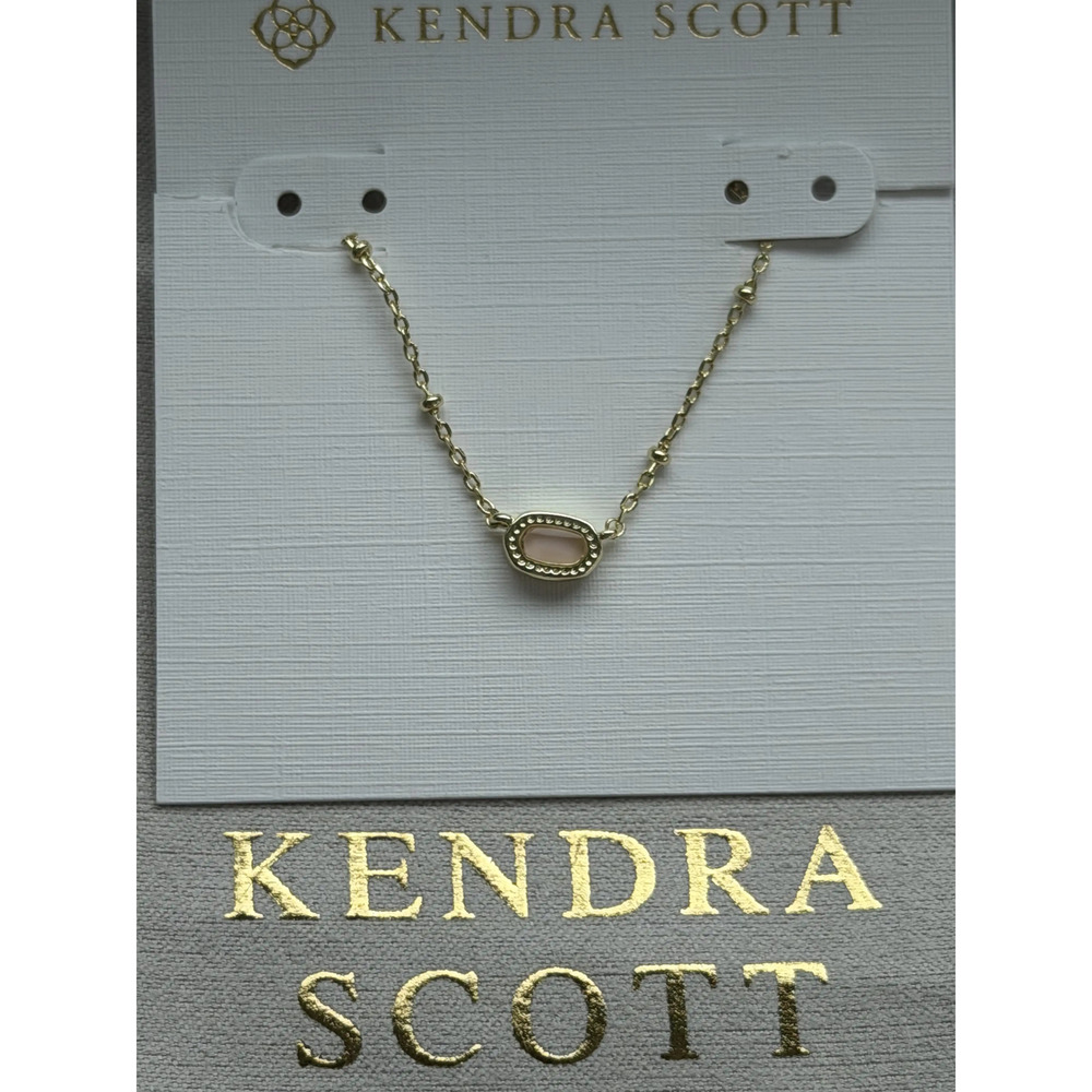Kendra Scott pendant necklace - Picture 1 of 3
